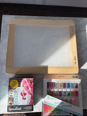 Screen Printing Frame with Glitter Shakers & Speedball Ink Kit